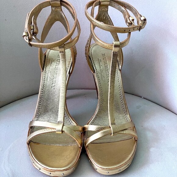 Burberry Runway "Hans" Sandal in Metallic Gold (Sz 37) NWT - Picture 9 of 14